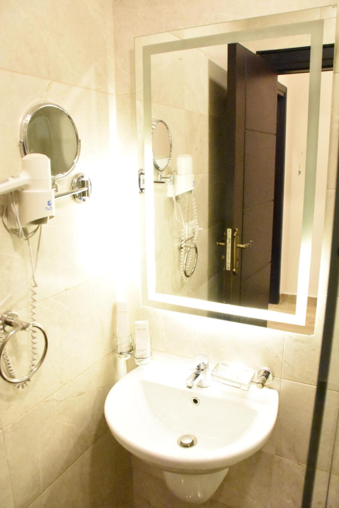 Jewel Zamalek Hotel Il Il Cairo Esterno foto