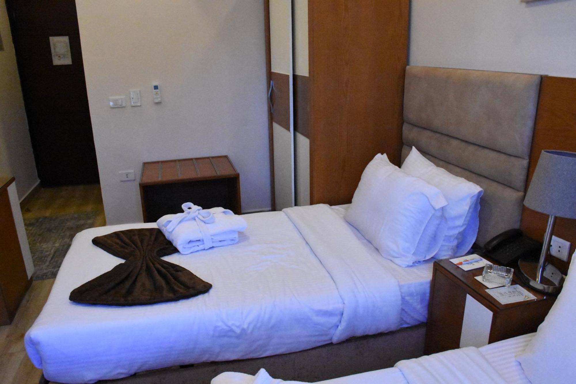Jewel Zamalek Hotel Il Il Cairo Esterno foto